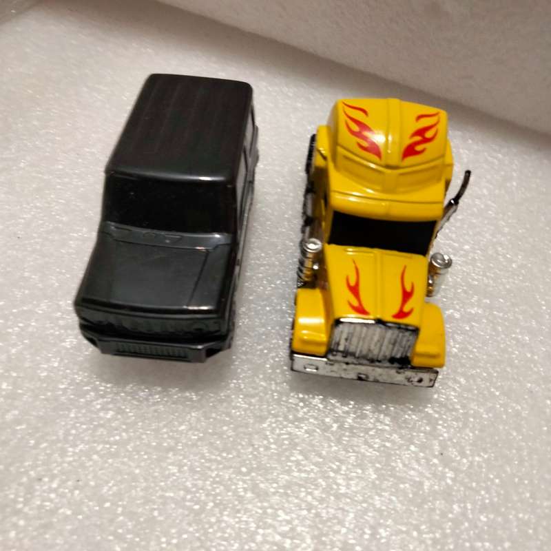 Suzuki Jimmy Tomica 2021 McDonald's + freight truck yellow red flames Look at my Buy Now No Waiting