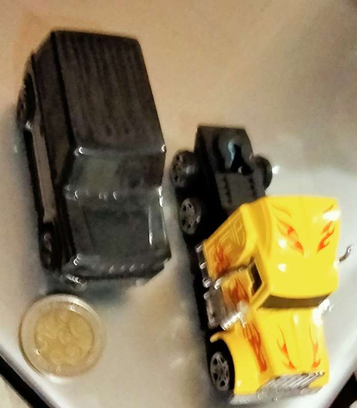 Suzuki Jimmy Tomica 2021 McDonald's + freight truck yellow red flames Look at my Buy Now No Waiting