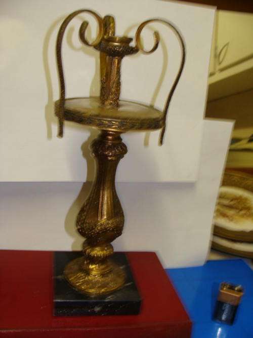 A BEAUTIFUL VINTAGE METAL FRAME - TABLE LAMP STAND- A MARBLE BASE !!!NO electrical fittings/wires