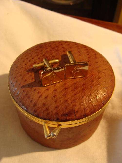 *******CUFFLINKS **********PLATED  WITH G IN TRIANGLE IN A OSTRICH SKIN CUFFLINK BOX