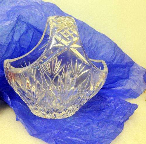 CRYSTAL CUT GLASS BASKET :) *PLEASE L@@K at my BUY NOW Close as U BID on itNO WAITING