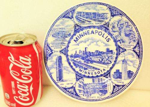 American ceramic PLATE-blue on white  CABINET/WALL for display Minneapolis Minnesota Skyline