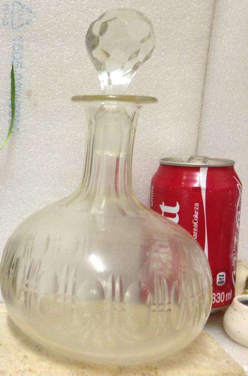 VTG DECANTER GLASS OLD ONION SHAPE WITH TRIM-THUMBIES AND CUT SHAPING TO LONG NECK