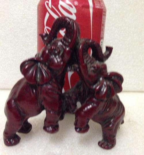 EXQUISITE *ELEPHANTS FIGURINE COMPOSIT!!GREAT COUNTRY HOME DECOR!!L@@K this is a BUY NOW*NO WAITING