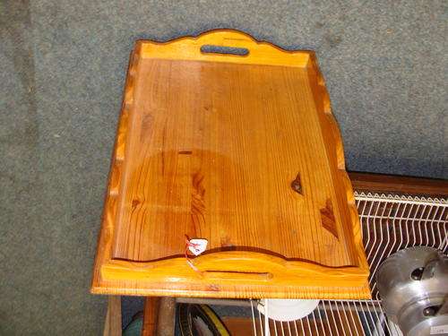 1  LARGE  WOODEN  - TRAY-PINE