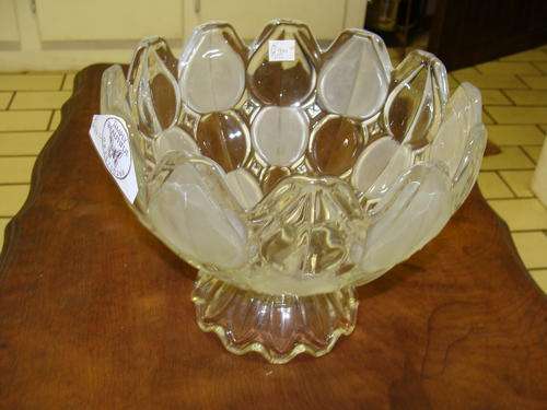 Satin Tulip Vase Clear Frosted*Crystal   !!!!GREAT COUNTRY HOME DECOR!!