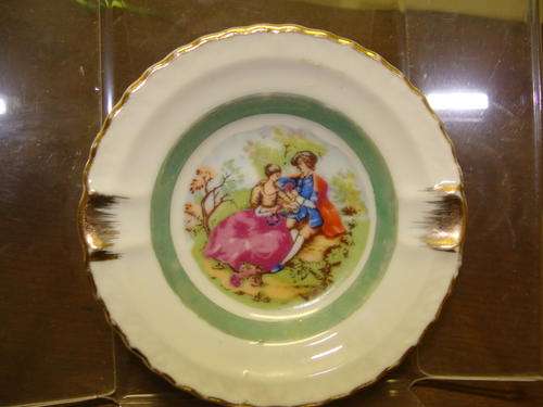 FRENCH COUPLE WITH GOLD TRIM SMALL ASHTRAY