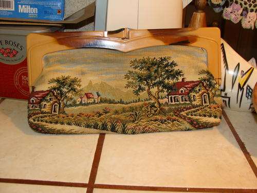 VINTAGE CLUTCH TAPESTRY  BAG  WITH  PLASTIC  HANDLE