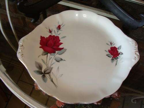 ROYAL ALBERT-BONE CHINA ENGLAND- "SWEET ROMANCE"CAKE PLATE-WIDTH 265MM -DOUBLE SIDED EAR END