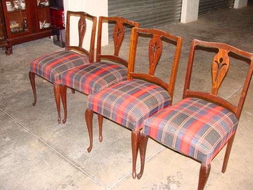 4 CHAIRS-R200.00 each TARTAN - QUEEN ANNE STYLE LEGS fEast London