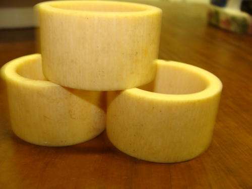 !!!!ANTIQUE 3 BONE IVORY  SERVIETTE RINGS !!!FANTASTIC!!!