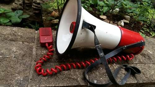 MEGAPHONE/LOUDHAILER