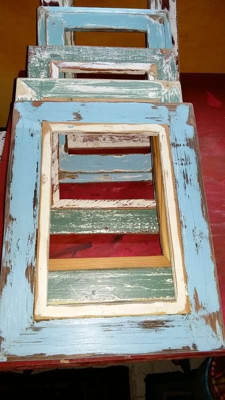 SHABBY CHIC WOODEN PHOTO FRAME LOVELY COLOURS : MANY USES