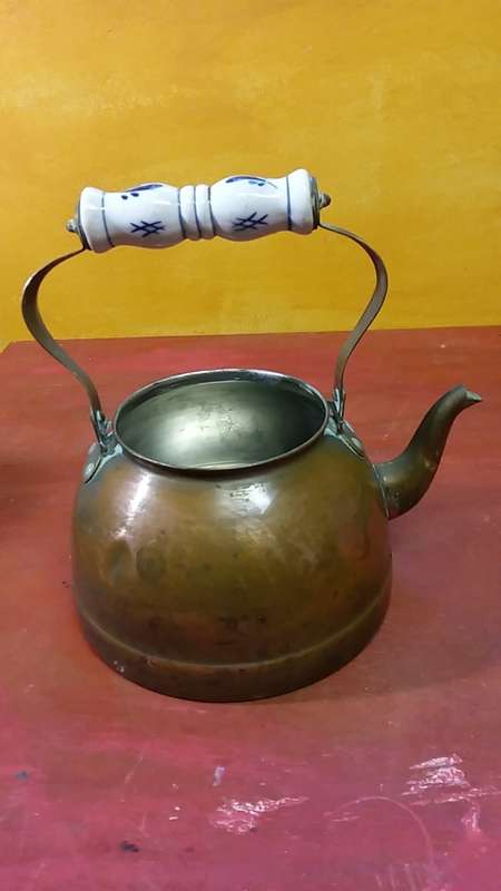 BEAUTIFUL COPPER KETTLE WITH CERAMIC HANDLE, NO LID
