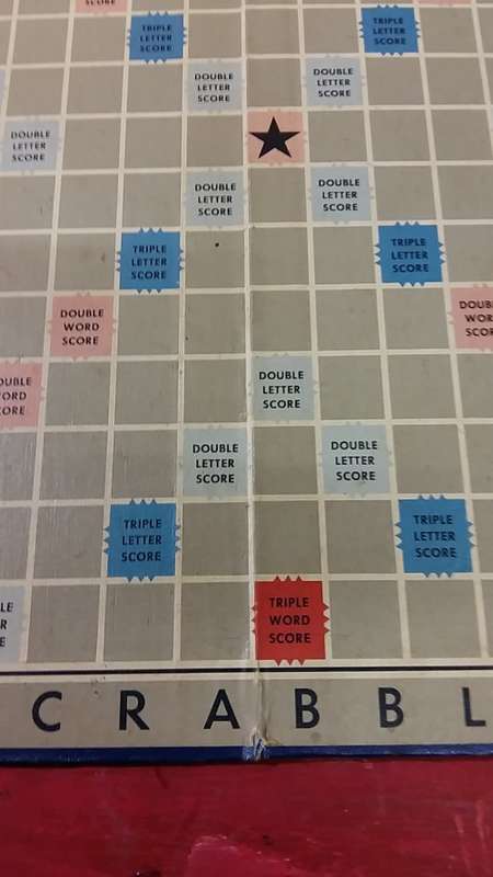 VINTAGE SCRABBLE SET