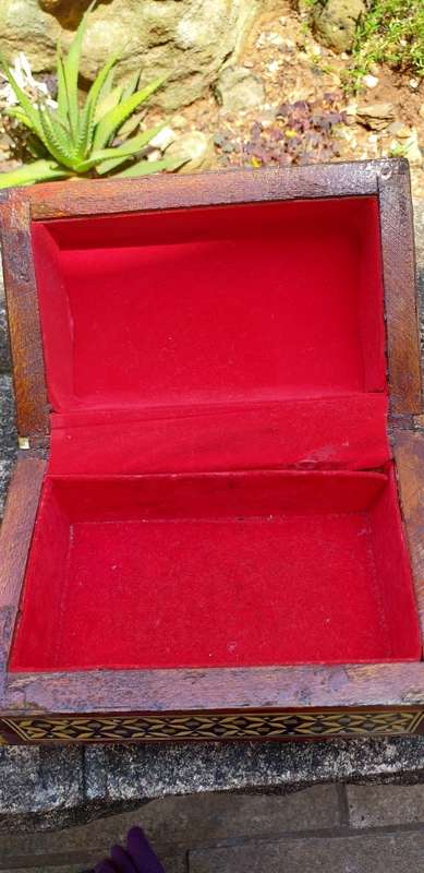 Beautiful Inlaid work Jewellery Box with Velvet Inner Lining