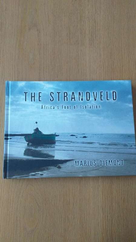Book :  The Strandveld Africa's Foot of Isolation by Marius Diemont