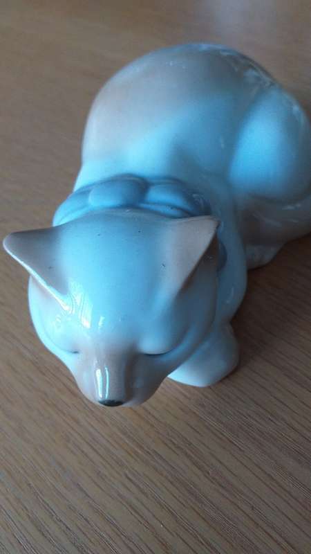 Sleeping Cat Ornament