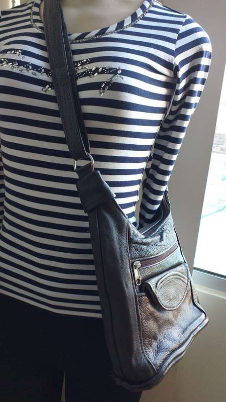 Genuine Leather Handbag with multiple compartments