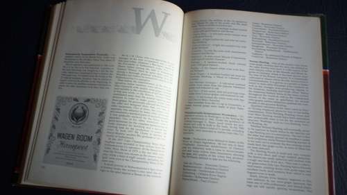 Book : Encyclopedia of South African Wine Second Edition by Fanie de Jongh