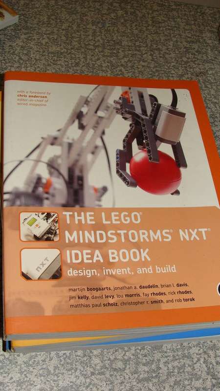 The Lego Mindstorms nxt idea Book (Softcover)