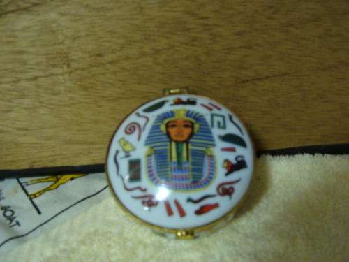 EGYPTIAN ROUND CERAMIC KING TUT JEWELLERY BOX : LAST ONE LEFT!!!