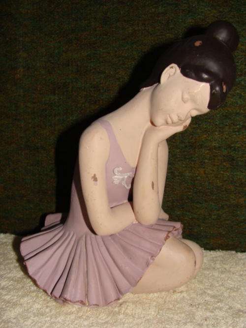 Beautiful Ballerina ornament (purple dress)