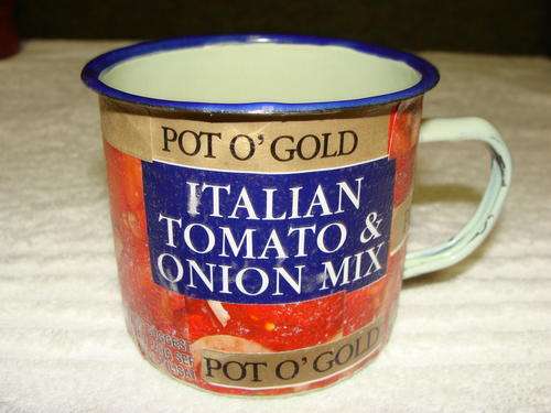 Buy South African! Enamel Mug : Pot o' Gold Tomato Mix