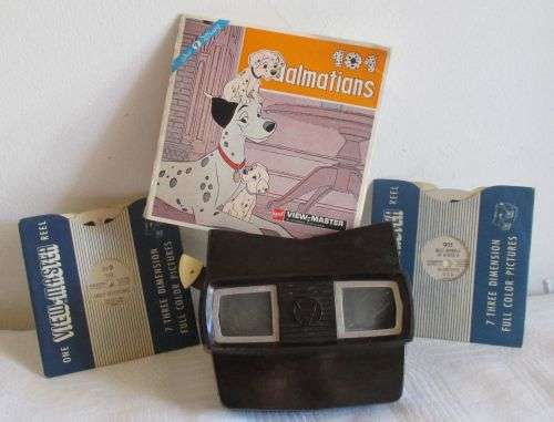VINTAGE VIEW MASTER WITH 5 REELS AND BOOKLET