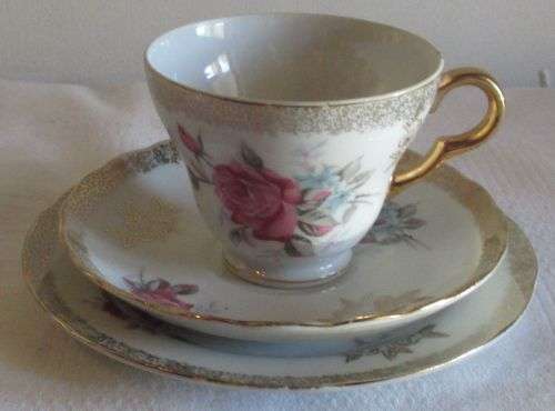 PORCELAIN TRIO