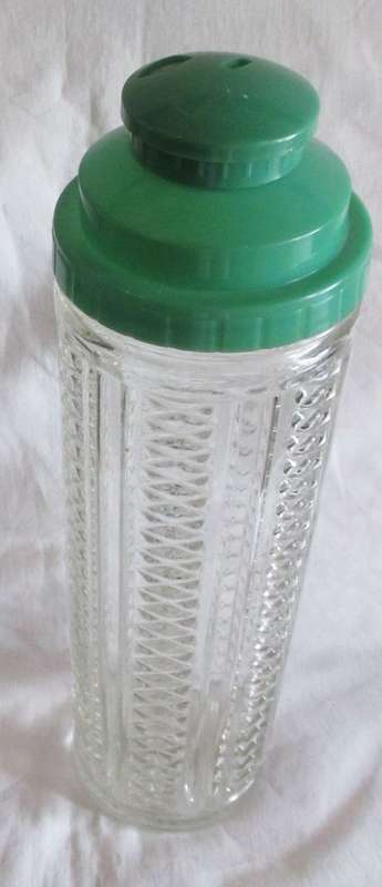 COCKTAIL SHAKER