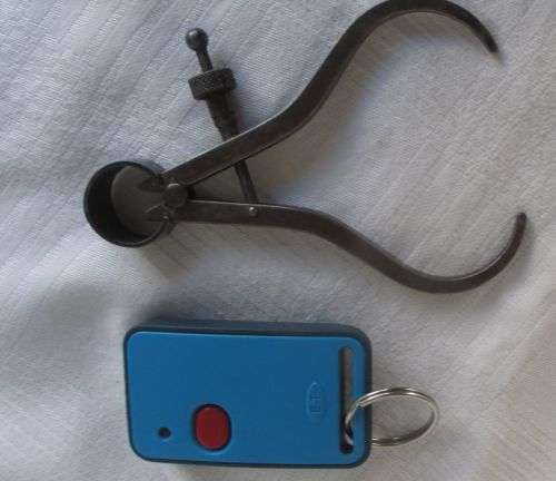 CALLIPER   (6)