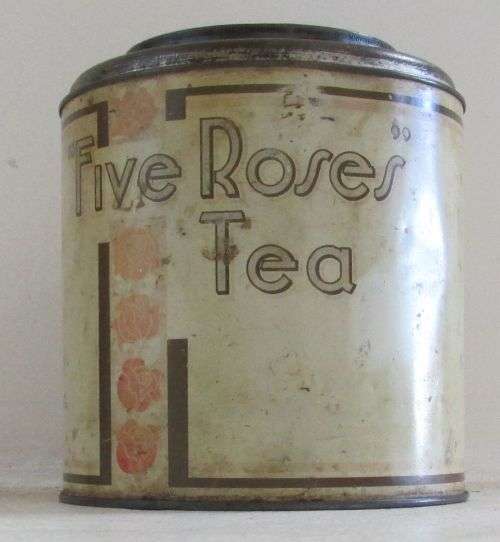 "FIVE ROSES " TEA TIN