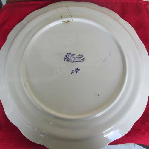 BEAUTIFUL ROUND PLATTER  DIAMETER  38.5 CM   BOCH BELGIUM