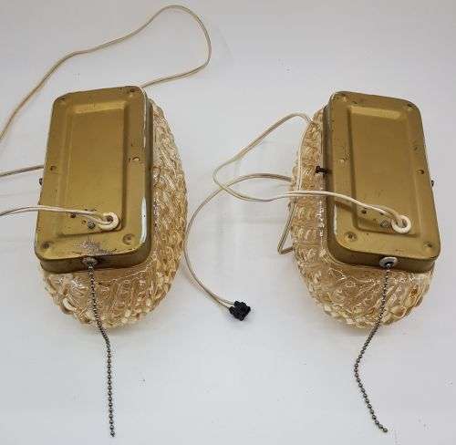 2 WALL LIGHS. ART DECO.