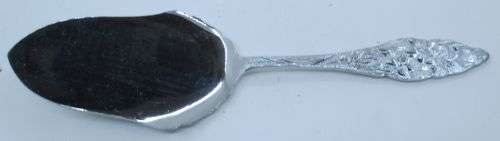 ROYAL DUTCH SILVERWORKS CAKE LIFTERS