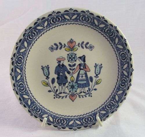 HEART & FLOWERS PLATE 15.5 CM