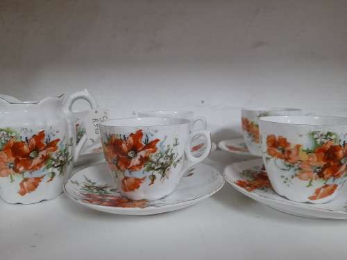 UNMARKED TEA SET 11 PIECES