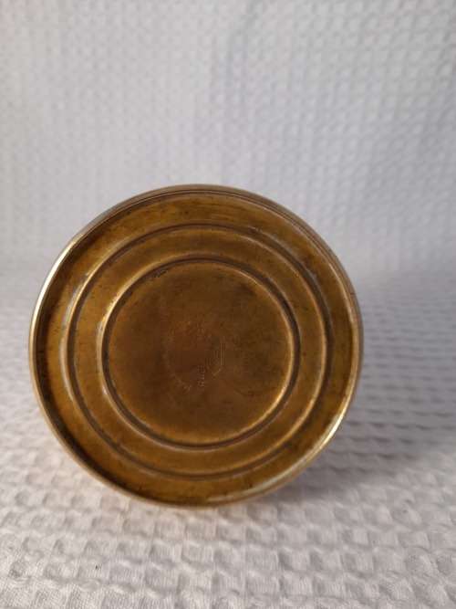 BRASS OIL CAN IN WORKING ORDER