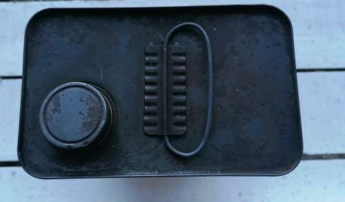 Caltex corvus oil can 28.5cm