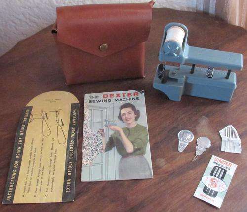 DEXTER SEWING MACHINE
