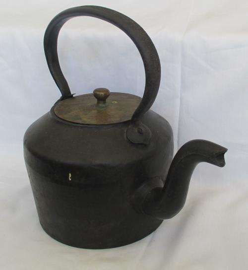 Vintage Kenrick Cast Iron Kettle No3