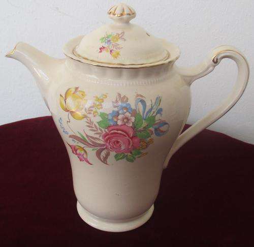 J&G MEAKIN TEA POT