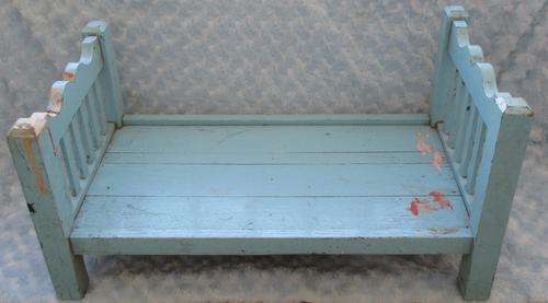SOLID WOOD DOLL'S BED