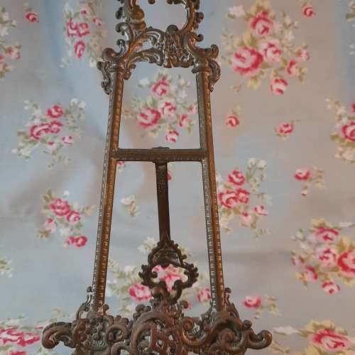 ANTIQUE CAST IRON PHOTO STAND
