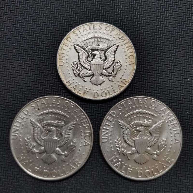 Silver Coins USA - Grouping of 3 Kennedy half dollars
