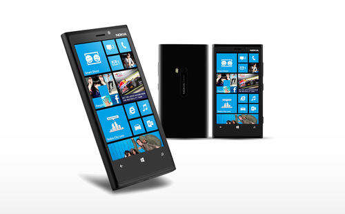 ~~ NOKIA LUMIA 920 (NEW, SEALED) - WITH WIRELESS CHARGING PLATE - SEALED ~~