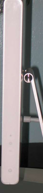 **Apple Aluminium Cinema Display**