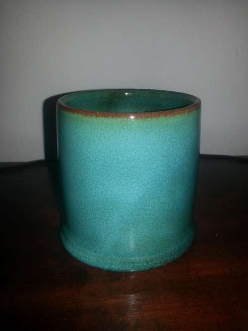 Linn Ware ceramic  cylindrical beaker vase circa 1940's