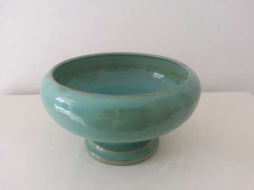 Linn Ware studio ceramic footed fruit bowl in turquoise /teal green glaze circa 1940's